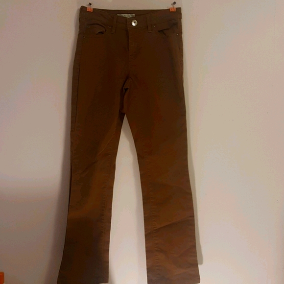 Ladie's Jeans - Picture 1 of 2